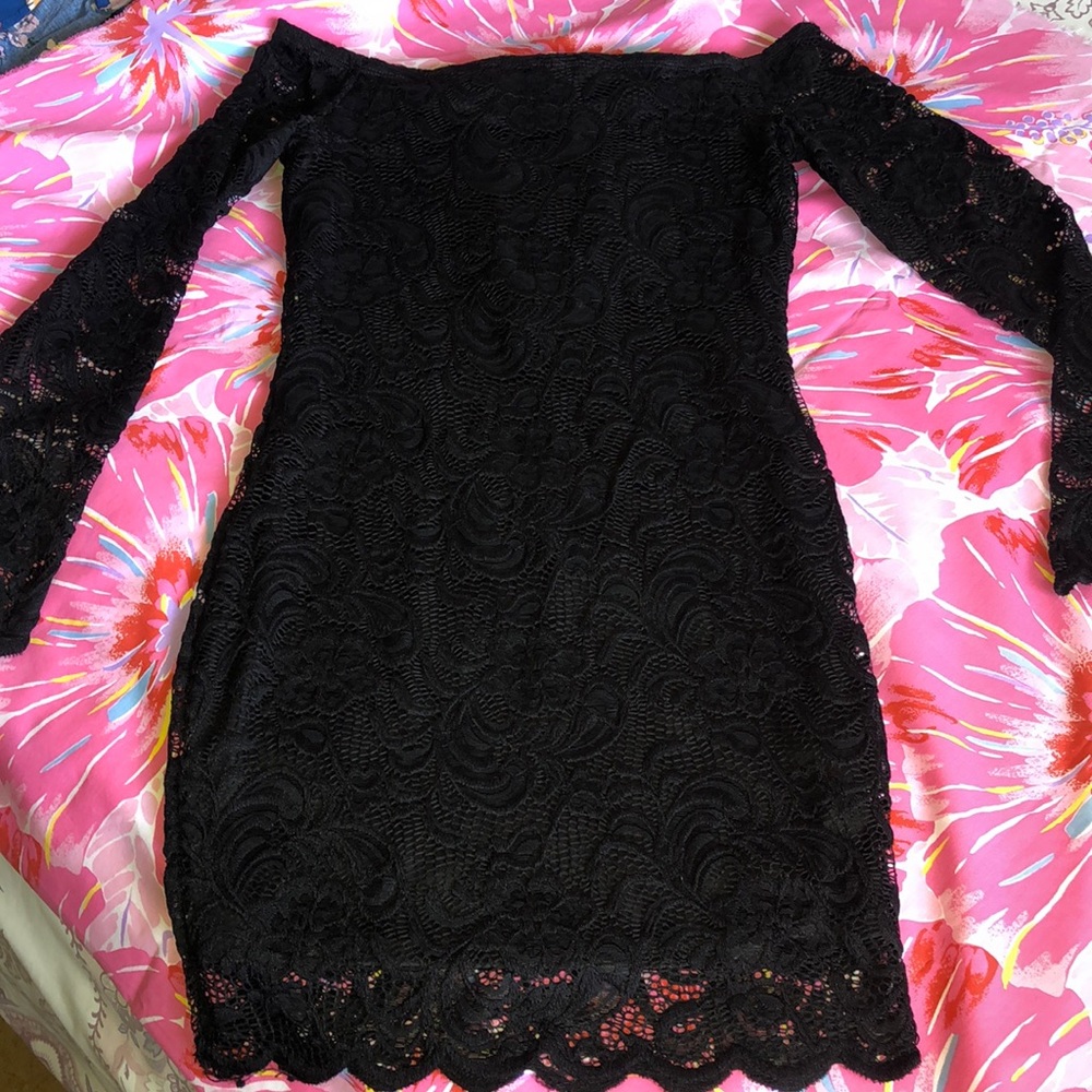Black lace dress